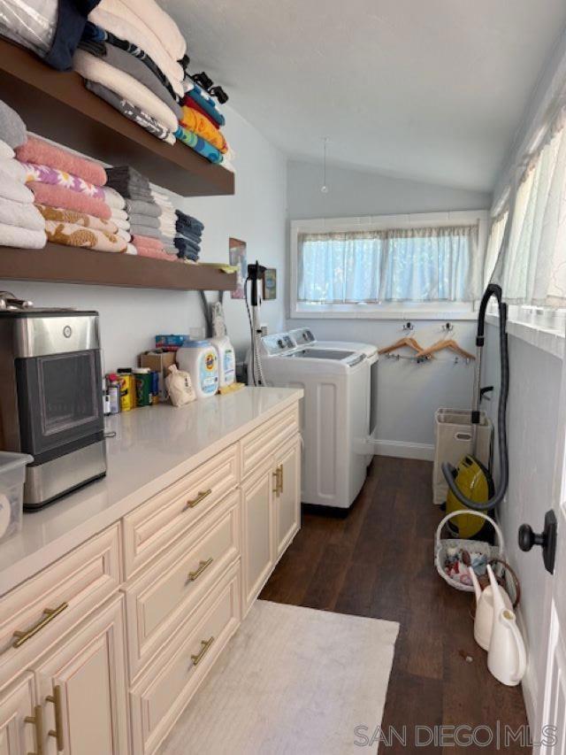 2433 San Marcos Ave., San Diego CA: https://media.crmls.org/mediaz/fbf4fa36-3ec1-4c12-865b-7a9a58cec34d.jpg