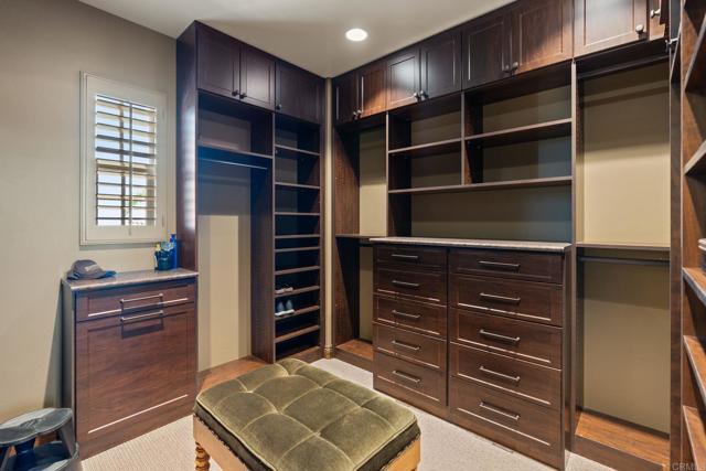 6937 CORTE LANGOSTA, Carlsbad CA: https://media.crmls.org/mediaz/fbf5c2ea-d410-4ec4-96f5-c82d9e3bafce.jpg