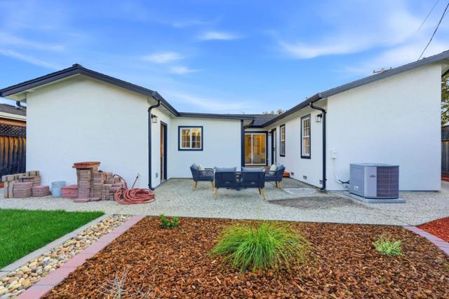 605 Corliss Way, Campbell CA: https://media.crmls.org/mediaz/fbf5fe5b-6083-41f5-a1c5-8f8cfd9d98ef.jpg