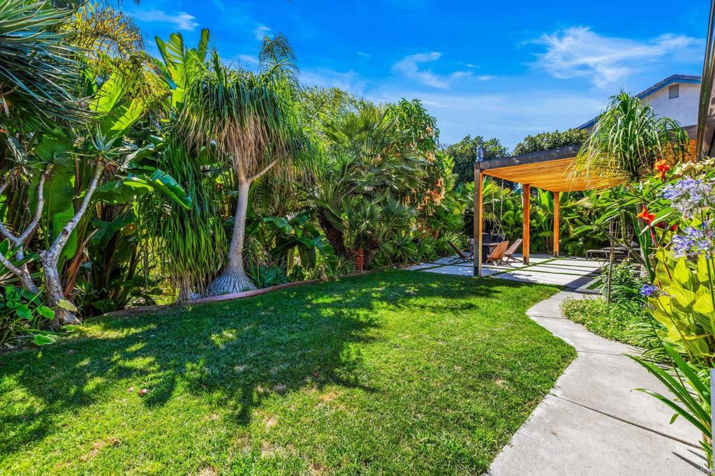 331 Islander Street - photo 20
