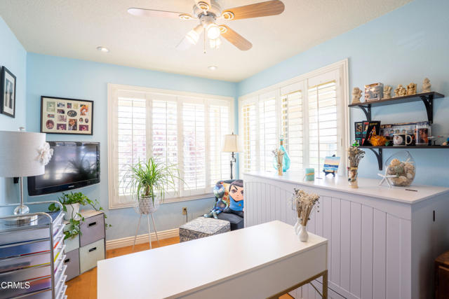 31123 Village 31, Camarillo CA: https://media.crmls.org/mediaz/fbf7e29d-9643-419e-bffe-9176a5fe82e7.jpg