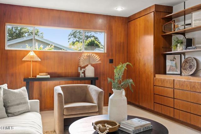 209 Dorothy Avenue, Ventura CA: https://media.crmls.org/mediaz/fbf80861-cce6-4c57-8f21-7642118efe9d.jpg