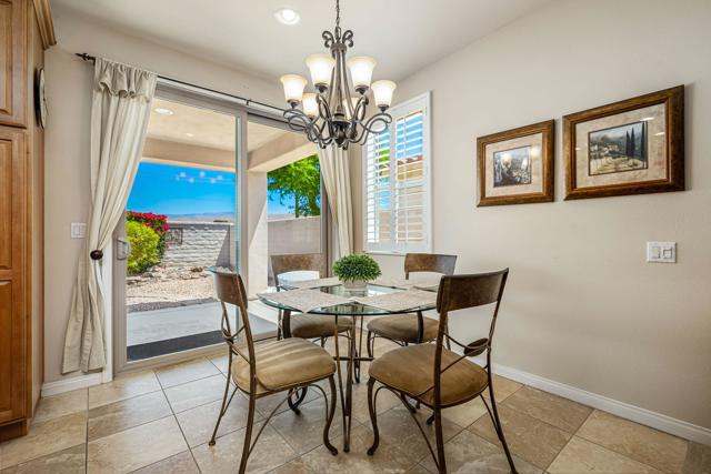 80208 Avd Linda Vista, Indio CA: https://media.crmls.org/mediaz/fbf825b4-4931-4337-b63d-bfca4ef3f382.jpg