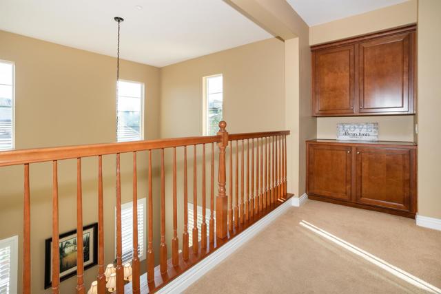 Detail Gallery Image 25 of 68 For 3753 Bergen Peak Pl, Carlsbad,  CA 92010 - 4 Beds | 3/1 Baths