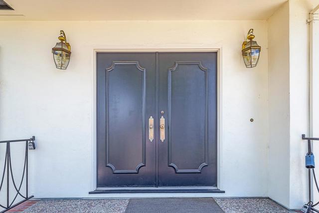 324 Georgetown Avenue, San Mateo CA: https://media.crmls.org/mediaz/fbf8af47-0ae3-4306-b492-a7e44e0faa6d.jpg
