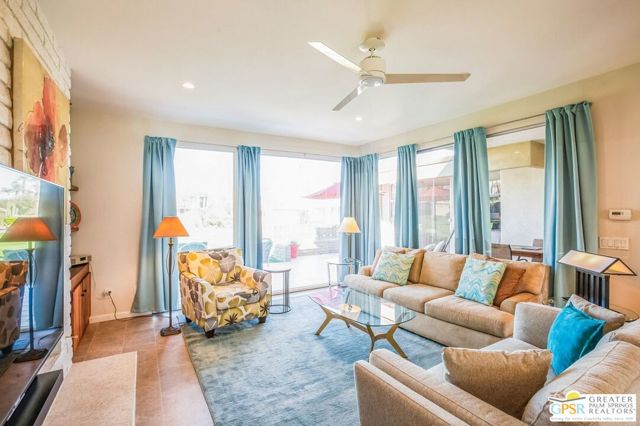 Image 4 of 33 For 75550 Calle Del Sur