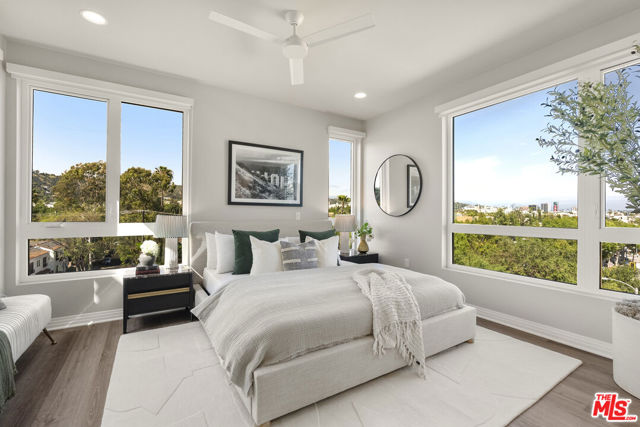 7428 Santa Monica Boulevard, 301 photo 10