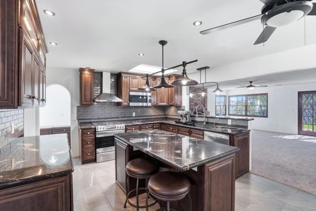 Detail Gallery Image 11 of 45 For 7851 Parma Ln, San Diego,  CA 92126 - 4 Beds | 2 Baths