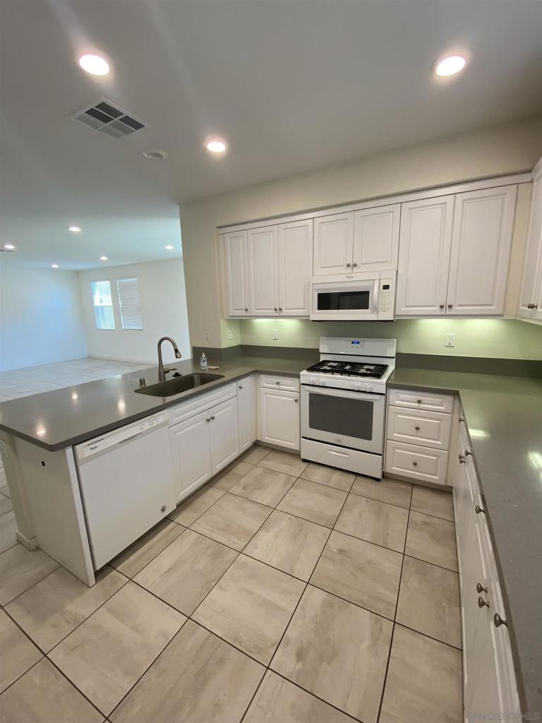 363 Mission Villas Road - photo 12
