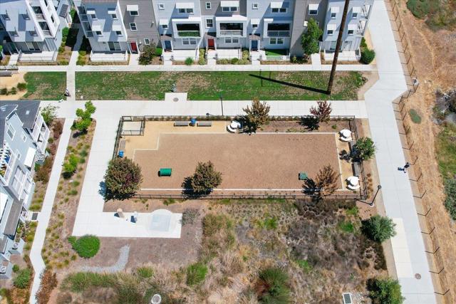 37256 Sand Bar Place, Newark CA: https://media.crmls.org/mediaz/fbfc56fc-e029-4403-b67e-2d4c7c97d26d.jpg