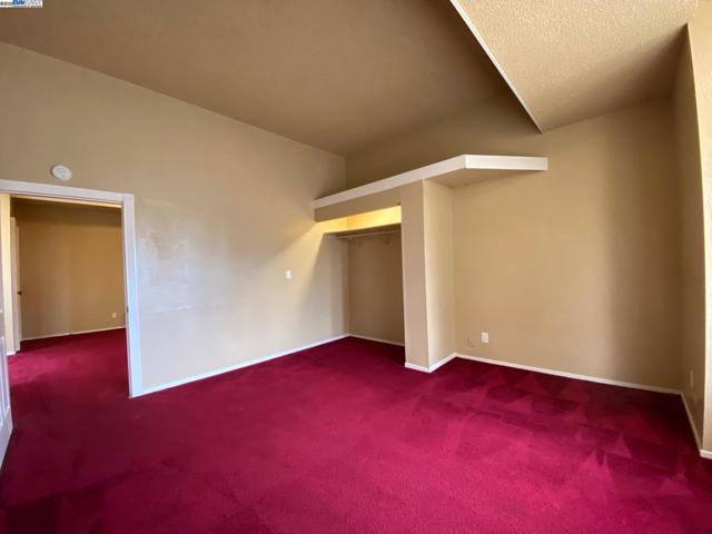 712 S 2Nd St, San Jose CA: https://media.crmls.org/mediaz/fbfd5a8e-a464-4d39-8326-ecaf4d71bac5.jpg