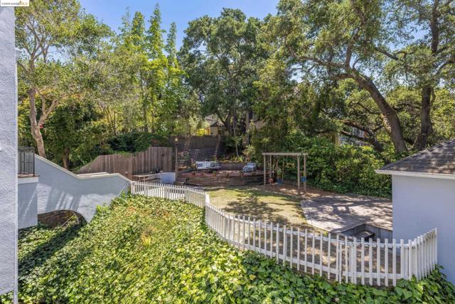 Image 6 of 60 For 1 Brookside Ave