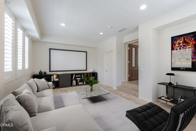 3911 Lilac Canyon Lane, Altadena CA: https://media.crmls.org/mediaz/fbff05e6-b1c8-47bc-92a1-11392bb0ddbd.jpg