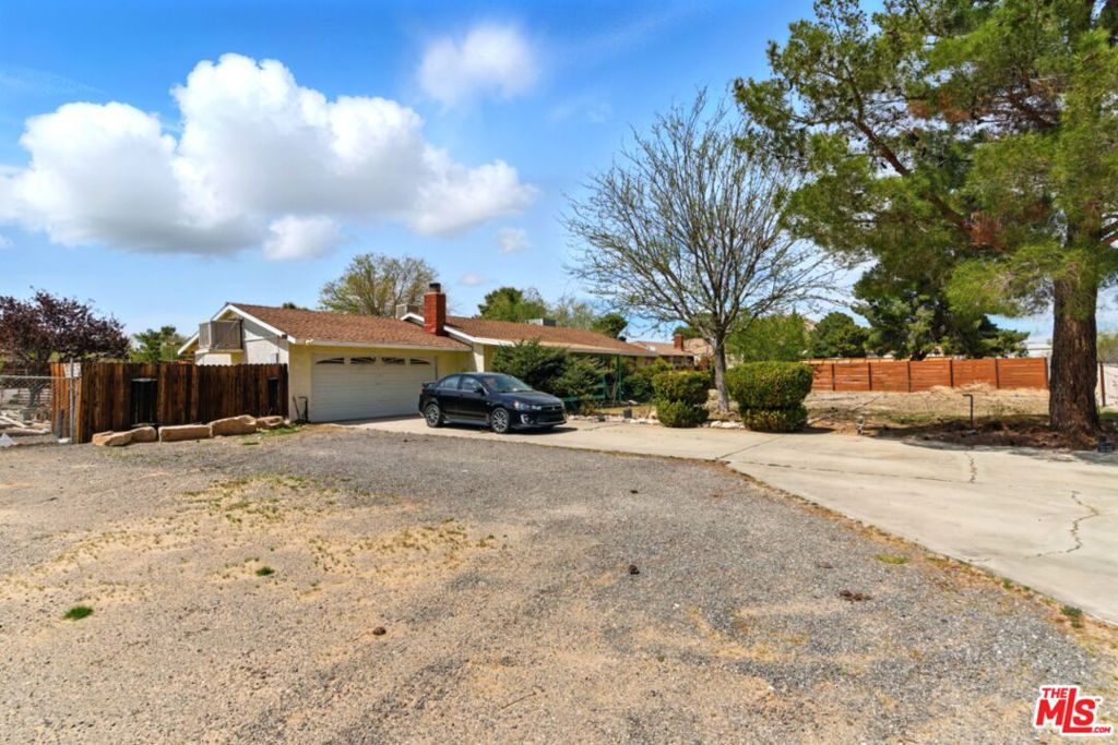 39165 166th Street