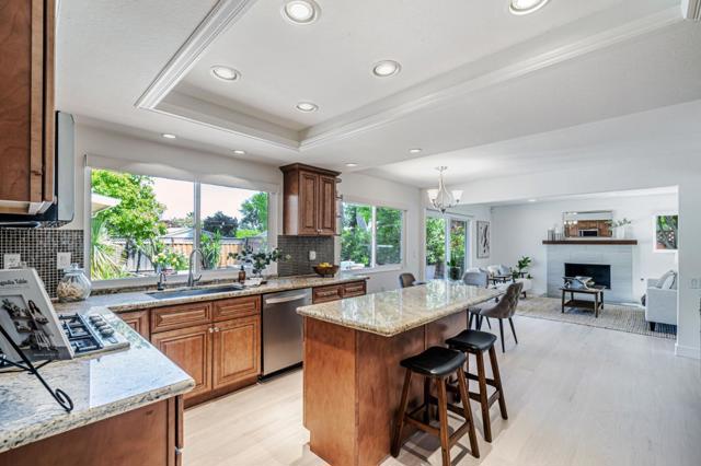 1536 Saint Helena Drive, Danville CA: https://media.crmls.org/mediaz/fc005176-ce1b-464d-bb5f-618a6bc7c660.jpg