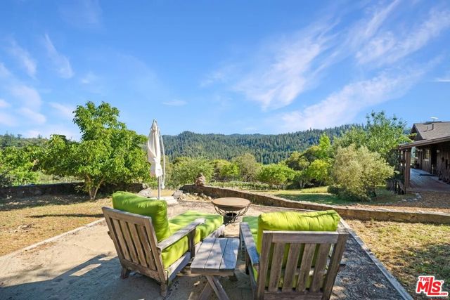 20799 Highway 128, Yorkville CA: https://media.crmls.org/mediaz/fc00cd69-f374-4731-b49e-1544a48857c0.jpg