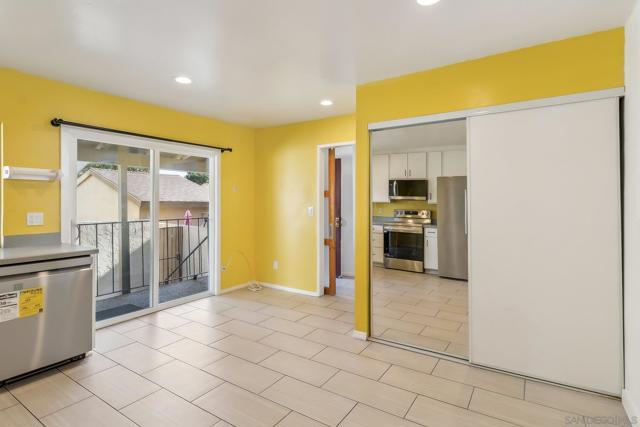 7700 Parkway Dr, La Mesa CA: https://media.crmls.org/mediaz/fc02659a-2968-4970-9bd9-9f3469d275a7.jpg
