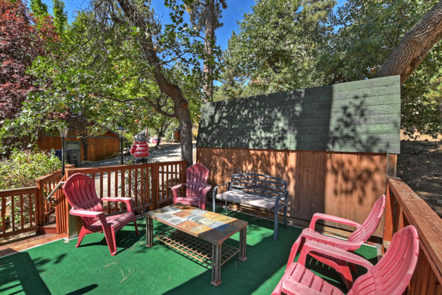 43259 Bow Canyon Road, Big Bear CA: https://media.crmls.org/mediaz/fc03d5de-b044-497e-8cc8-d059c86c334c.jpg