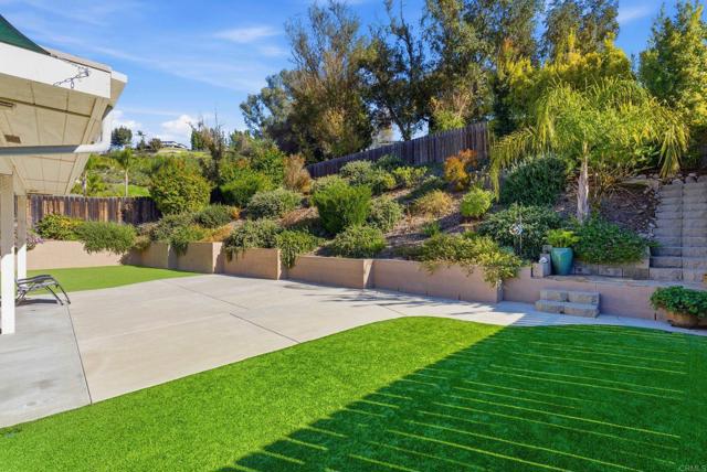 Detail Gallery Image 35 of 38 For 1951 Belmore Ct, El Cajon,  CA 92020 - 4 Beds | 2/1 Baths