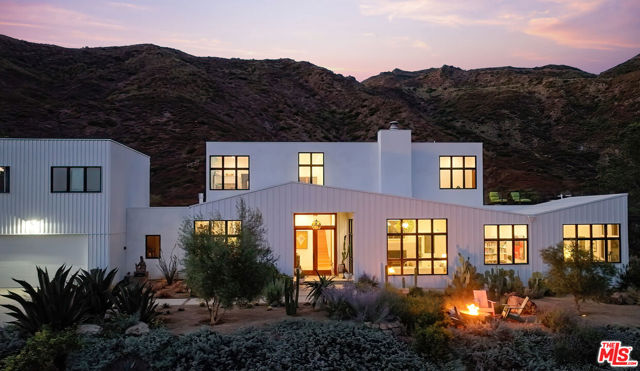 34067 Mulholland Highway, Malibu, CA 90265