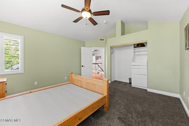 3085 Klamath Avenue, Simi Valley CA: https://media.crmls.org/mediaz/fc06a6ae-16e7-4f84-aa89-8beba6033892.jpg
