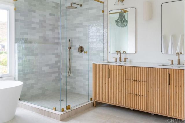 Detail Gallery Image 28 of 49 For 4735 Bryce Circle, Carlsbad,  CA 92008 - 3 Beds | 3 Baths