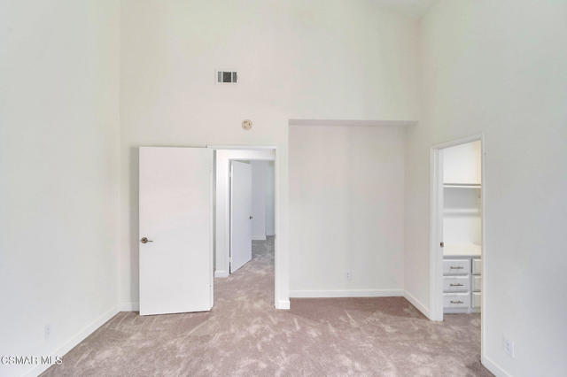 3011 Marigold Place, Thousand Oaks CA: https://media.crmls.org/mediaz/fc0a4c86-f0d4-4c41-b8fb-85285ef3d1d8.jpg