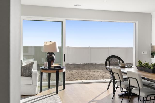 951 Visalia Pl, San Marcos CA: https://media.crmls.org/mediaz/fc0a6c1b-0dbe-45e2-9855-160b91b21210.jpg