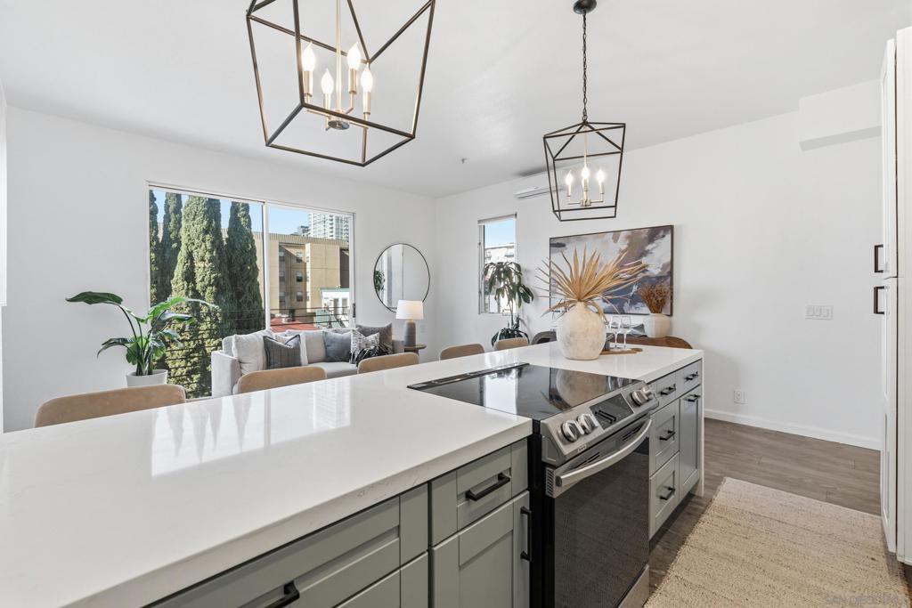 908 G St - photo 10