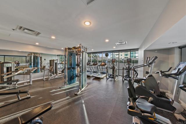 Detail Gallery Image 42 of 46 For 550 Front St #1401,  San Diego,  CA 92101 - 2 Beds | 2/1 Baths