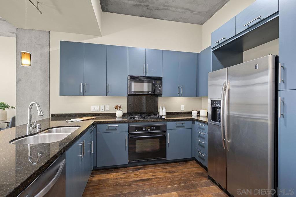 527 Tenth Ave - photo 19
