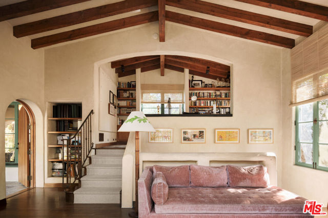 350 N Cliffwood Avenue, Los Angeles CA: https://media.crmls.org/mediaz/fc0e168e-7234-4aba-94e6-f3f92155f357.jpg