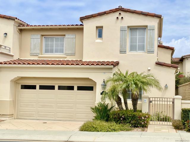 1326 Caminito Arriata, La Jolla CA: https://media.crmls.org/mediaz/fc0e96bd-3a9d-446d-9287-92d7cb48e47a.jpg