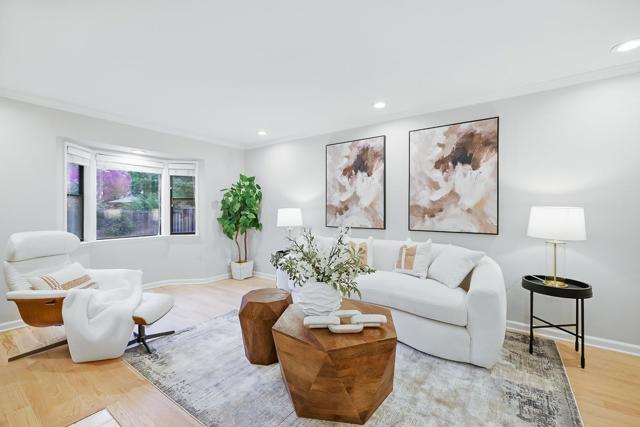 181 Ada Avenue, Mountain View CA: https://media.crmls.org/mediaz/fc0ea488-e453-47dd-bf57-42e37e90ccc4.jpg