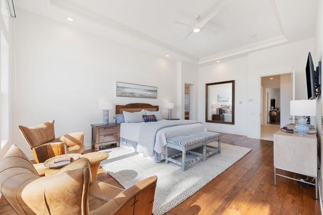 51464 Marbella Court, La Quinta CA: https://media.crmls.org/mediaz/fc12c88f-fcb7-46df-bf59-df3adadc68eb.jpg