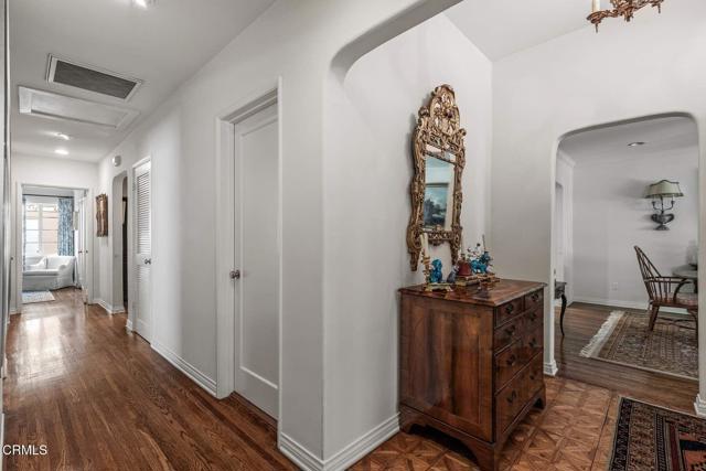 110 Glen Summer Road, Pasadena CA: https://media.crmls.org/mediaz/fc1358bc-5ba2-4f7e-b705-bde5edaee0a5.jpg