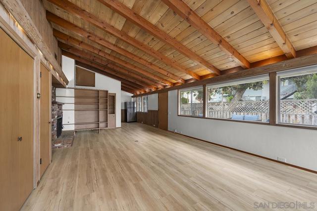 4316 Haines St, San Diego CA: https://media.crmls.org/mediaz/fc147a0e-a2c4-475a-8f1d-2f8763e74e8e.jpg