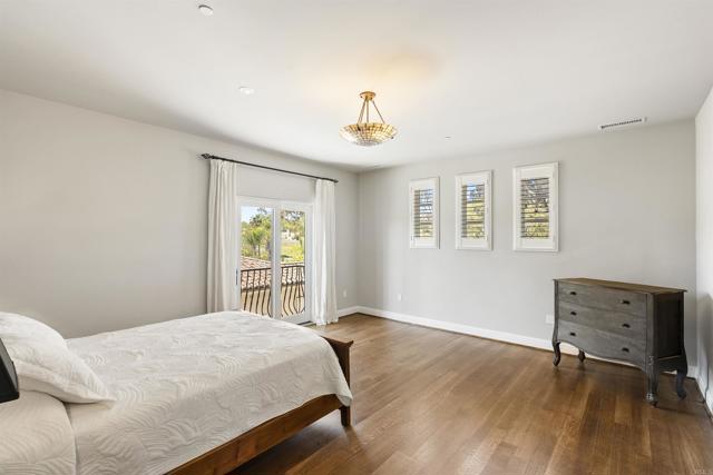 16733 Calle Hermosa, San Diego CA: https://media.crmls.org/mediaz/fc1634e7-60fd-43ec-82ea-8f8702782646.jpg