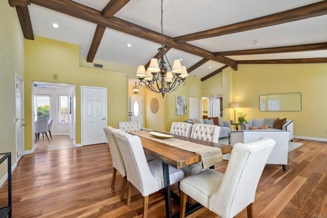 4956 Lamia Way, Oceanside CA: https://media.crmls.org/mediaz/fc16edcd-adb9-483c-b9be-329cc739633a.jpg