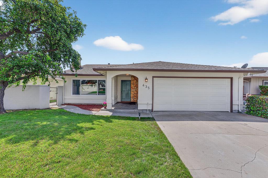 435 Shelley Way