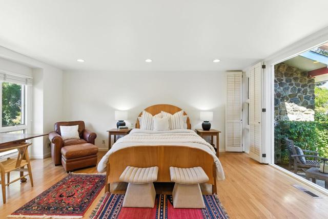 3795 Ralston Avenue, Hillsborough CA: https://media.crmls.org/mediaz/fc188280-c6ca-4362-8e8c-367f3c9db1fc.jpg