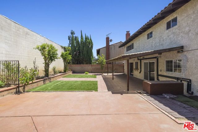 6741 Buffalo Avenue photo 30