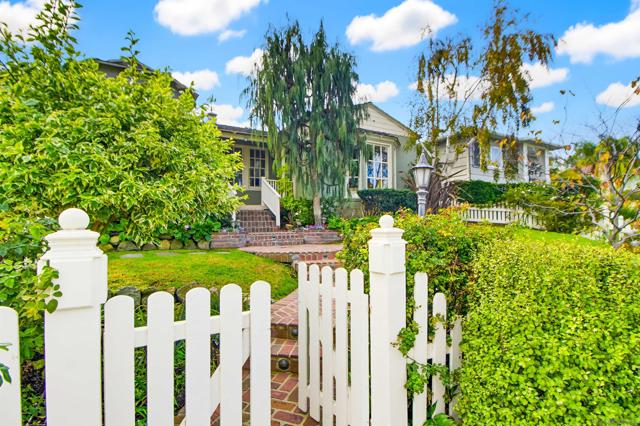 3039 Dumas Street, San Diego CA: https://media.crmls.org/mediaz/fc19d598-1636-473a-94d2-fb8c0385a5b1.jpg