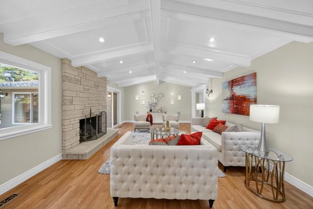 13010 Glen Brae Drive, Saratoga CA: https://media.crmls.org/mediaz/fc19ede8-681d-47b5-81f8-dab3d7e9f929.jpg