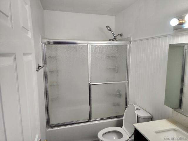 9020 Penticton Way, San Diego CA: https://media.crmls.org/mediaz/fc1ad529-9ca5-4c38-b390-6e40a9d3c5a2.jpg