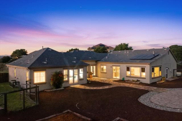 979 Via Rodriguez, San Juan Bautista CA: https://media.crmls.org/mediaz/fc1e3135-6fc2-46c8-90fd-d6634f1717bb.jpg