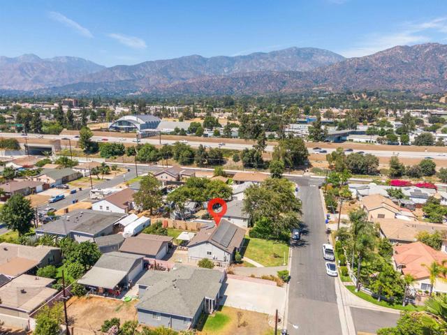 1617 Fairdale Avenue, Duarte CA: https://media.crmls.org/mediaz/fc1ea2a5-cc3c-4c5a-bdd2-740dc212a466.jpg