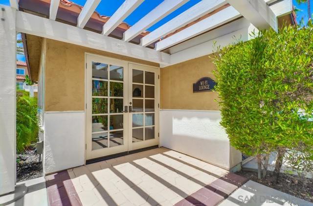 2020 Camino De La Reina, San Diego CA: https://media.crmls.org/mediaz/fc1eb99f-cf1f-4c87-a34c-a969ca4c644e.jpg