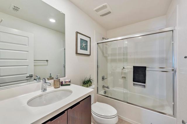 211 Spire, Fremont CA: https://media.crmls.org/mediaz/fc1f22b1-e117-4e65-81fd-0d242de68038.jpg