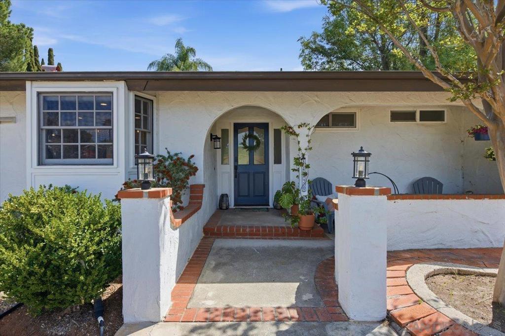 14270 Hacienda - photo 5